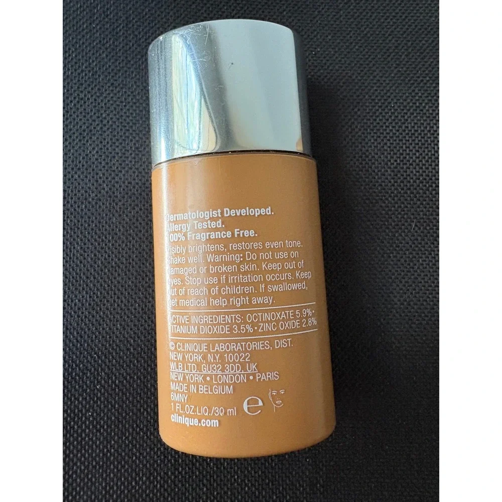 Clinique Beyond Perfecting Foundation + Concealer WN110 Chestnut Beige - Picture 3 of 4